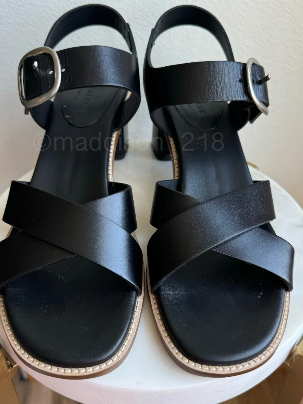 Everlane Leather Buckle Heel Sandals Black size 10 Block Chunky Heel Big Buckle - Picture 10 of 16